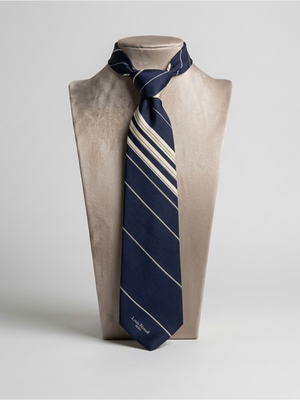 Louis Feraud Navy and Cream Diagonal Stripe 100% Silk Tie